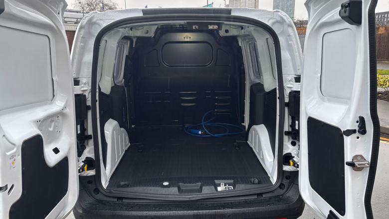 Ford Transit Courier E-Transit Courier 100kW 43kWh Trend Van Auto